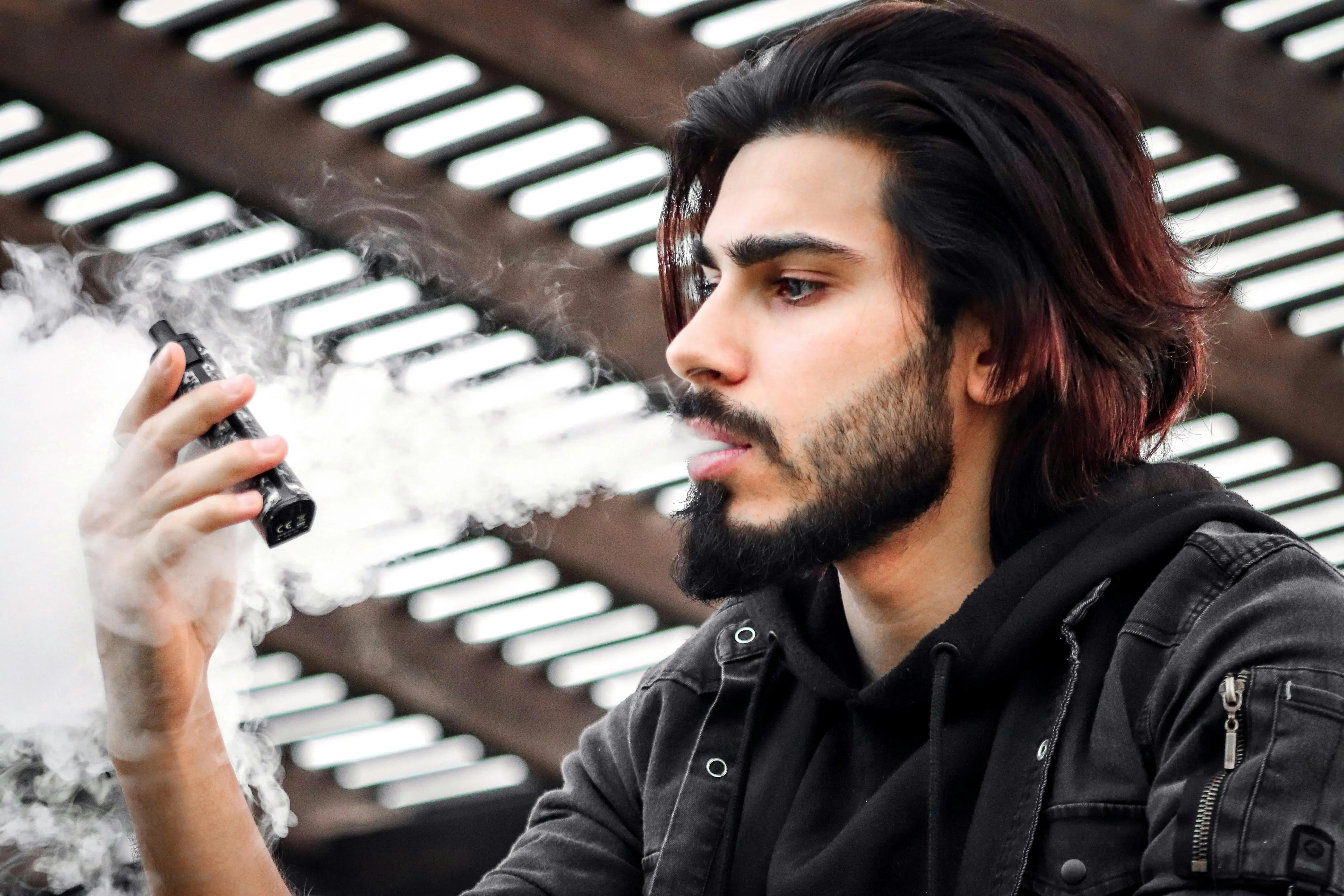 Is Vaping Allowed in Morocco? Understanding the Regulations and Risks